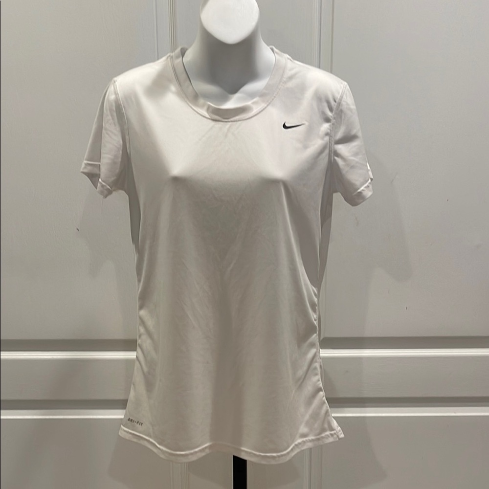 Nike Women's White Short Sleeve Tee